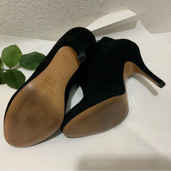 Aldo Women's 9 Black Suede Stiletto Heels Slip On Ankle Booties Boots - Picture 11 of 16